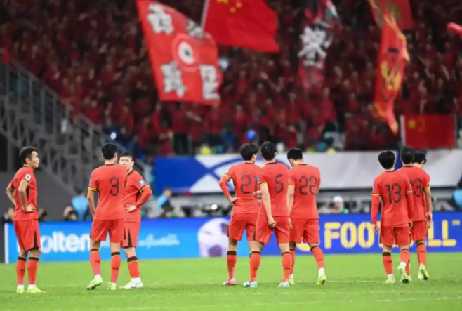 王·達(dá)利（Wang Dalei）大聲說出來：團(tuán)隊(duì)不懷疑 沒有偏見 并且致力于統(tǒng)一目標(biāo)