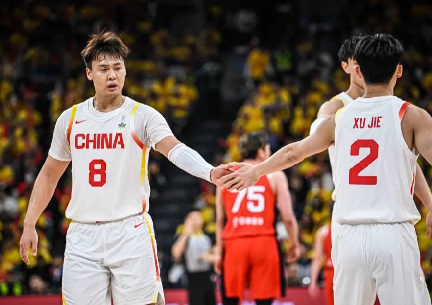 中國隊長！ Zhao Rui表演多才多藝 Zhao Jiwei有助于激活整個團隊7