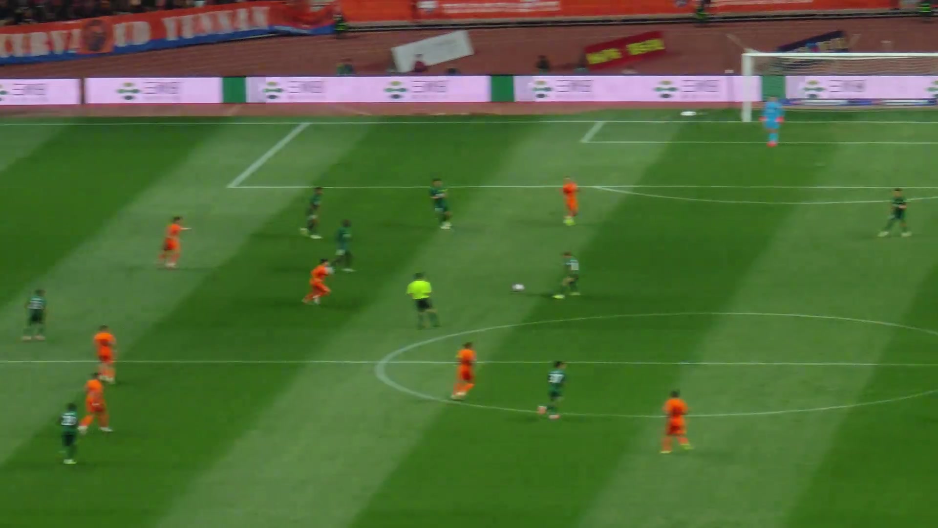 真上山頂看中超了！球迷曬山頂看玉昆vs國安比賽