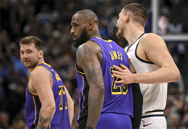 湖人隊獲得23分！ Doncic爆炸了32+10+7 火箭“輔助”湖人返回西部的第四名