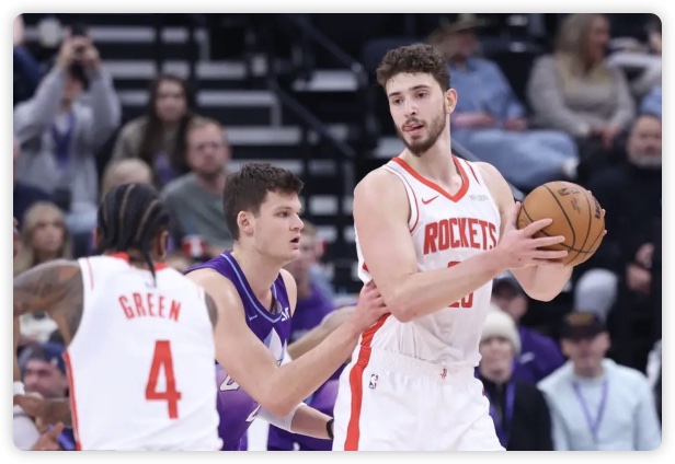 申京27+12喬治30+8 馬爾卡寧23分火箭遭爵士逆轉 